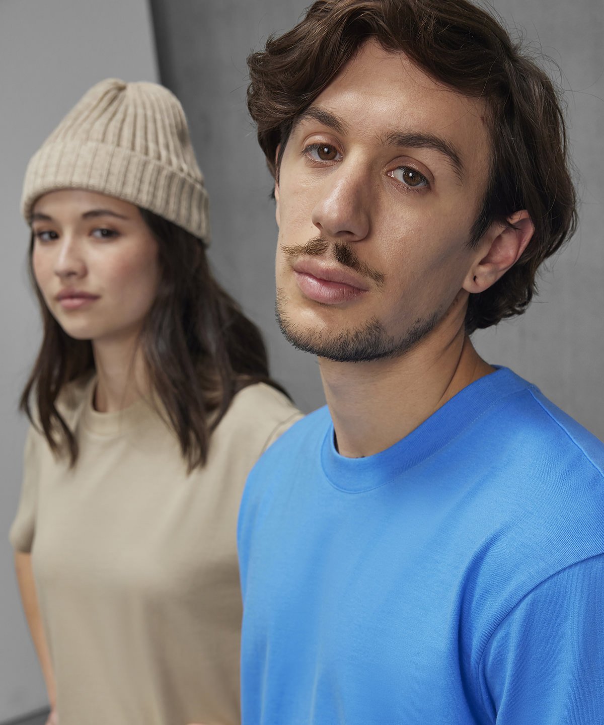 B&C #E220 Heavyweight Tee